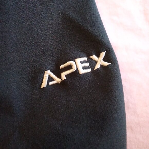 The North Face Quarter Zip Apex Jacket - Picture 14 of 14